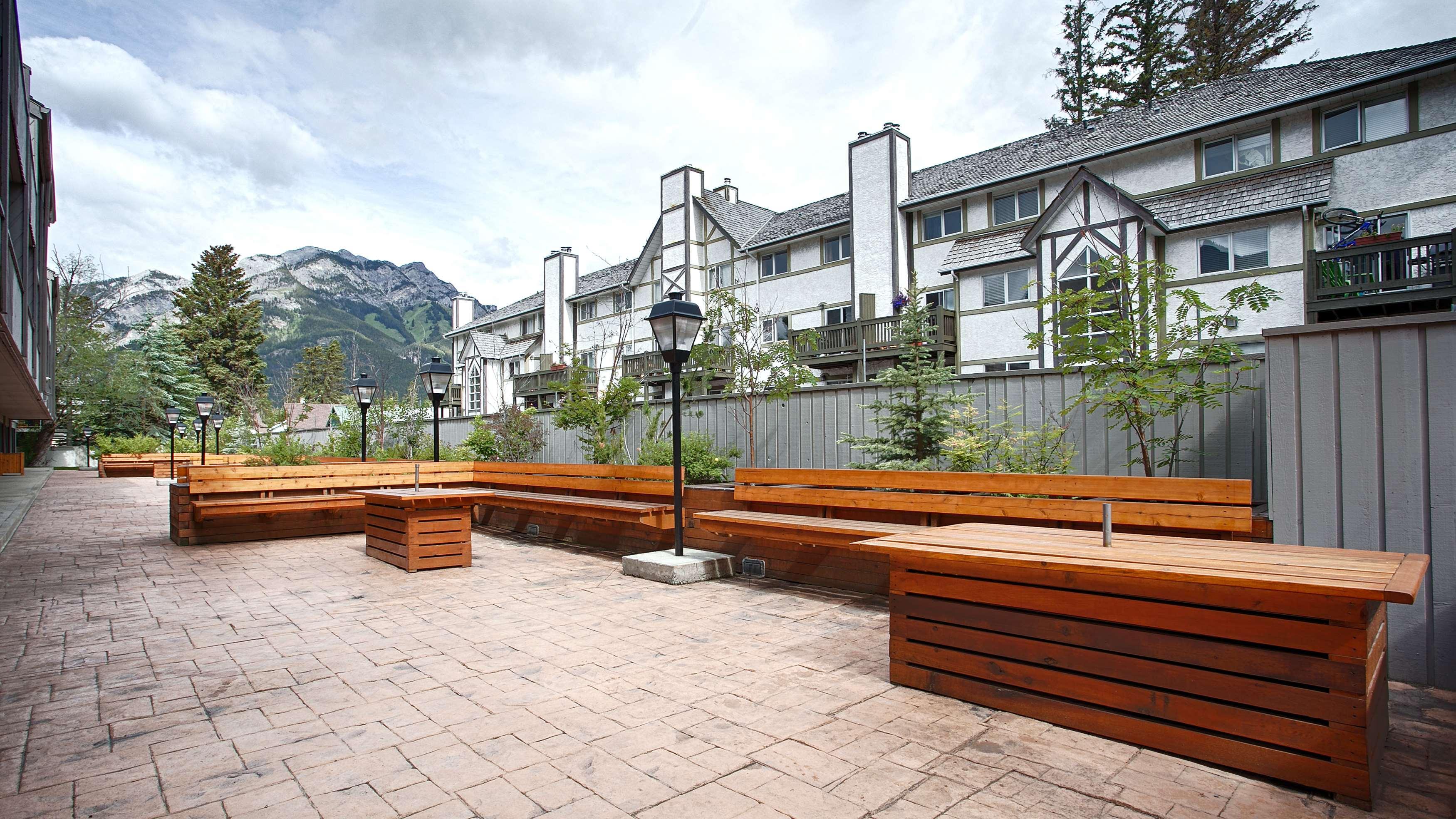 Best Western Plus Siding 29 Lodge Banff Exterior photo